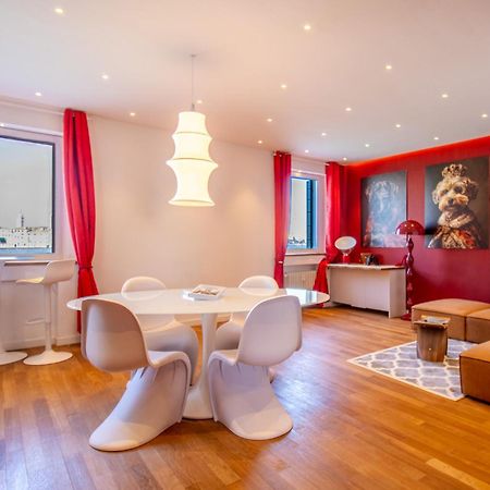 3 Windows On St Mark - Waterfront Apartment Венеция Экстерьер фото